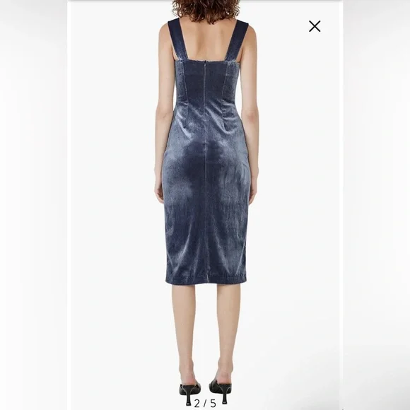 New Bardot Amalie velour midi dress in blue - Picture 2 of 7